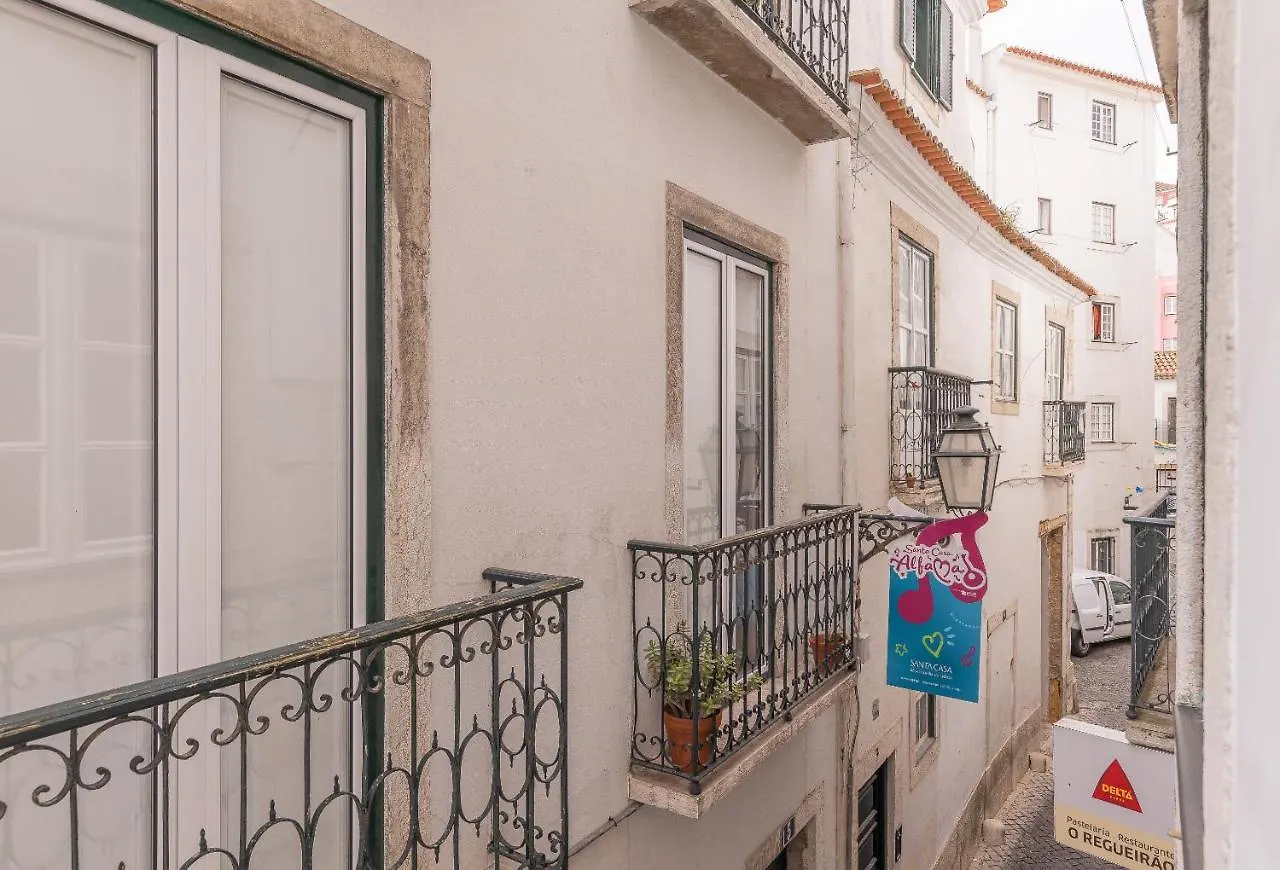 Alfama Comfy Premium Apartment Lisbon
